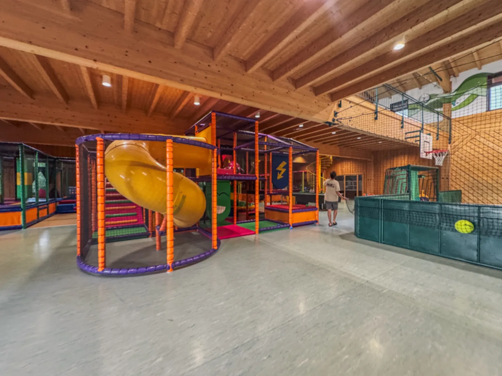 Indoor play centre with slides and soft play at Camping Hopfensee