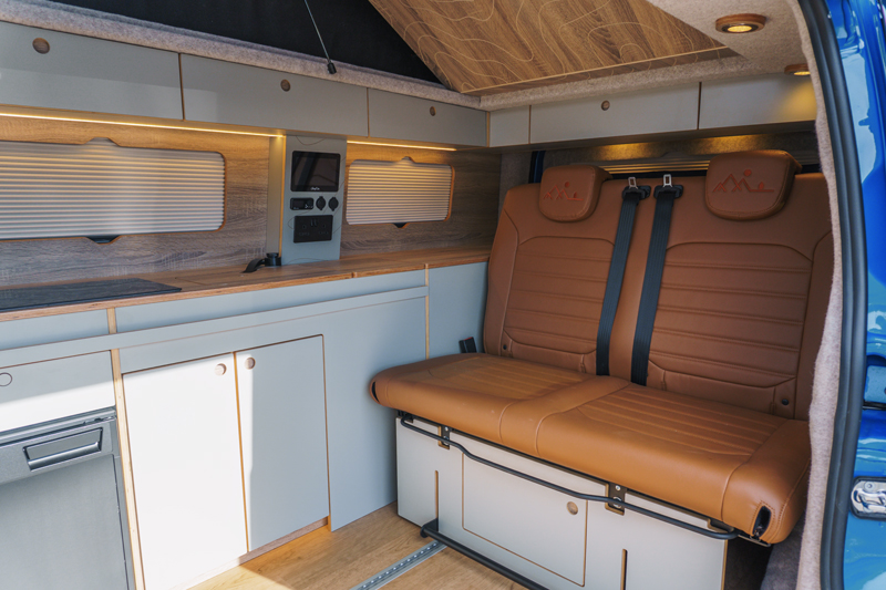 Volkswagen T30 T7 Commerce Plus - Offtrail Low details